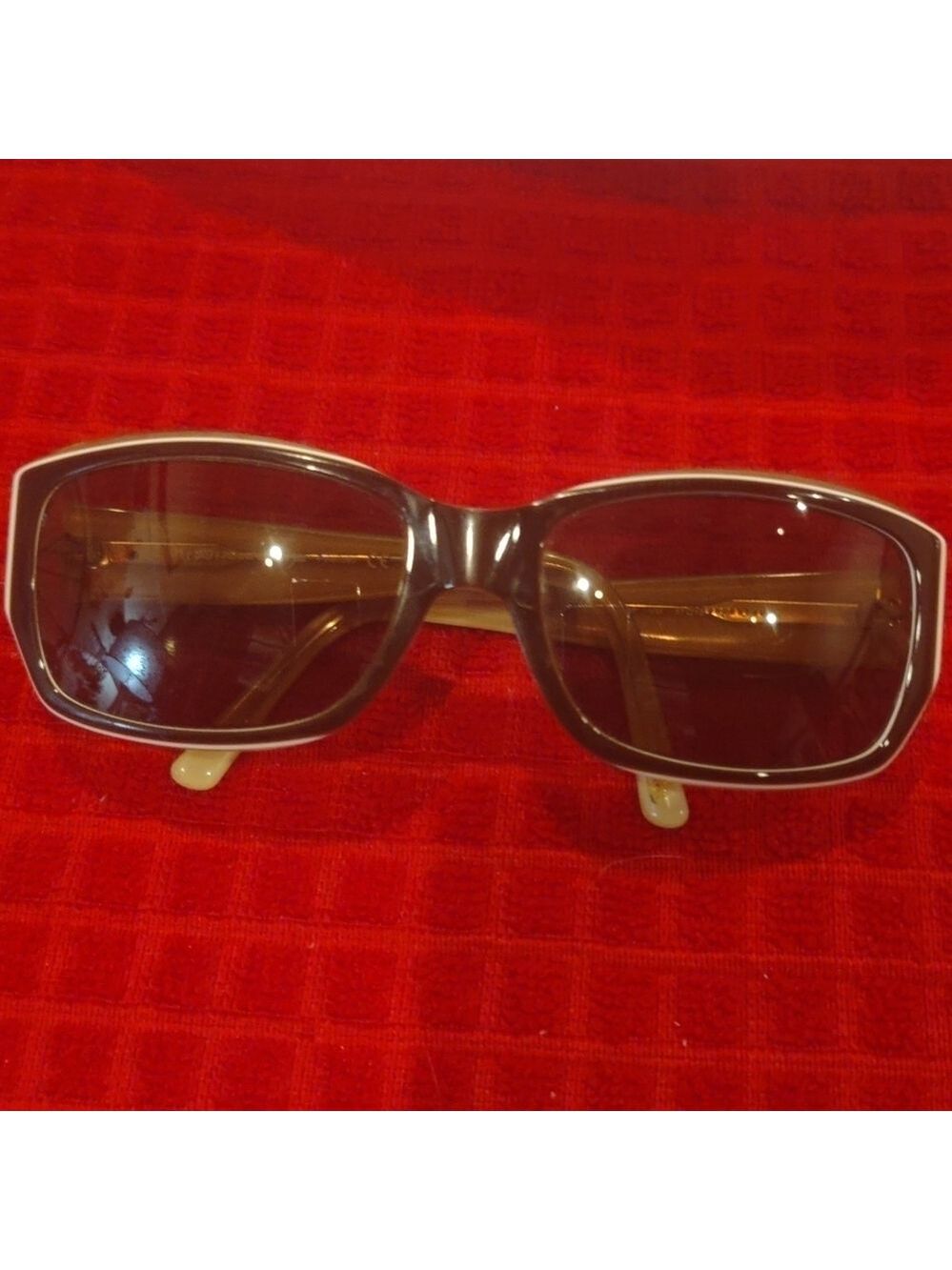 Jennifer Lopez sunglasses ZZ
